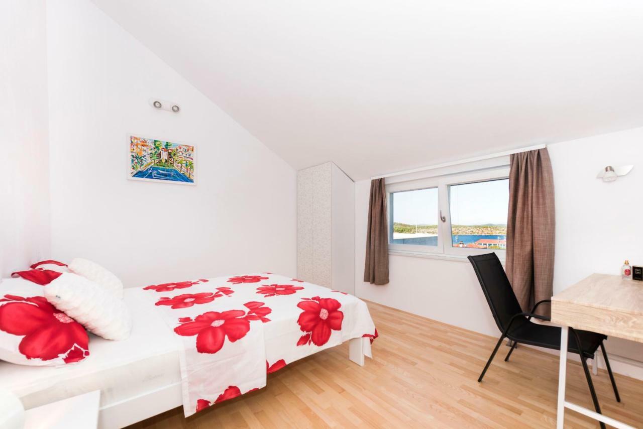 Apartman Kurika ชิเบนิก ภายนอก รูปภาพ