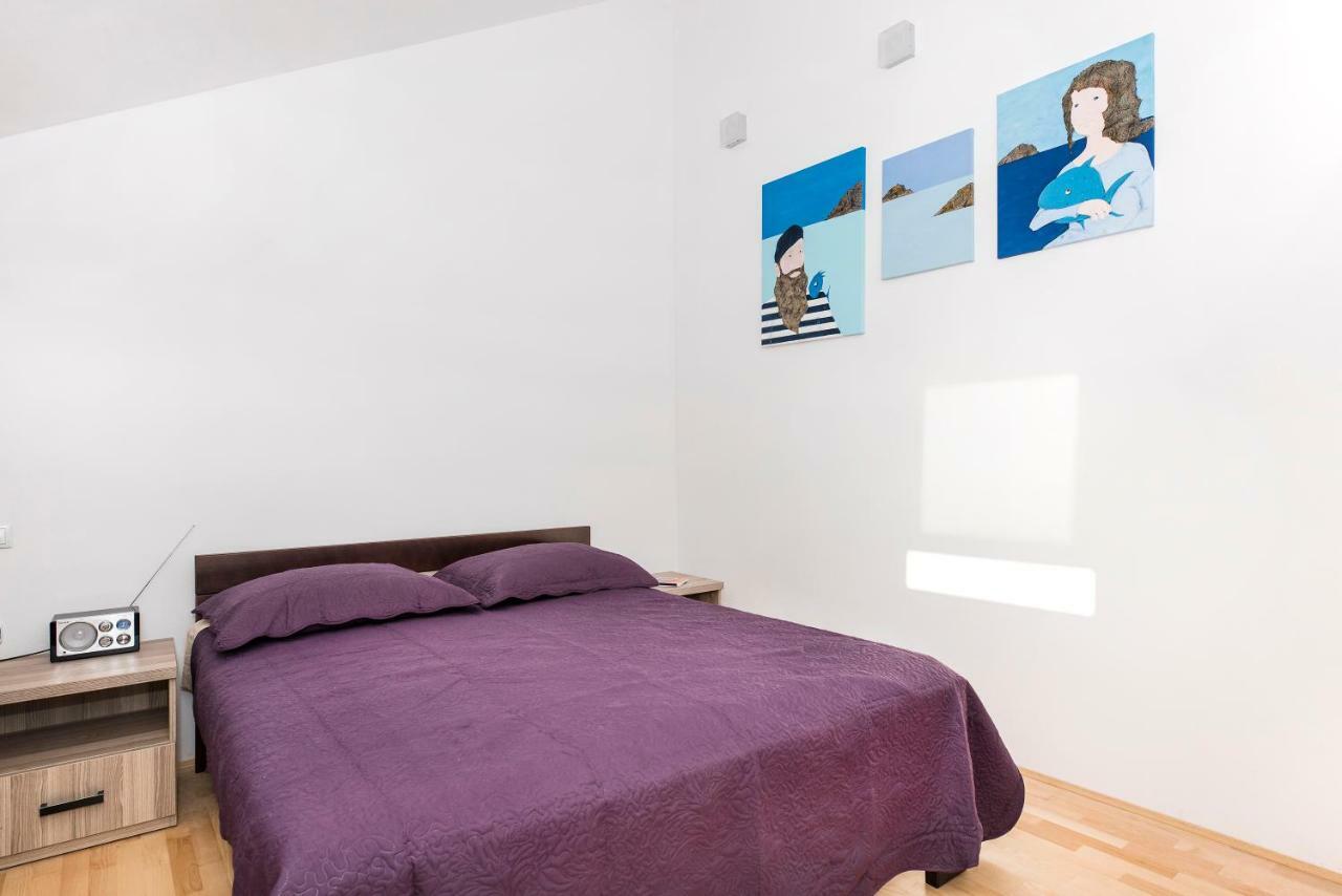 Apartman Kurika ชิเบนิก ภายนอก รูปภาพ