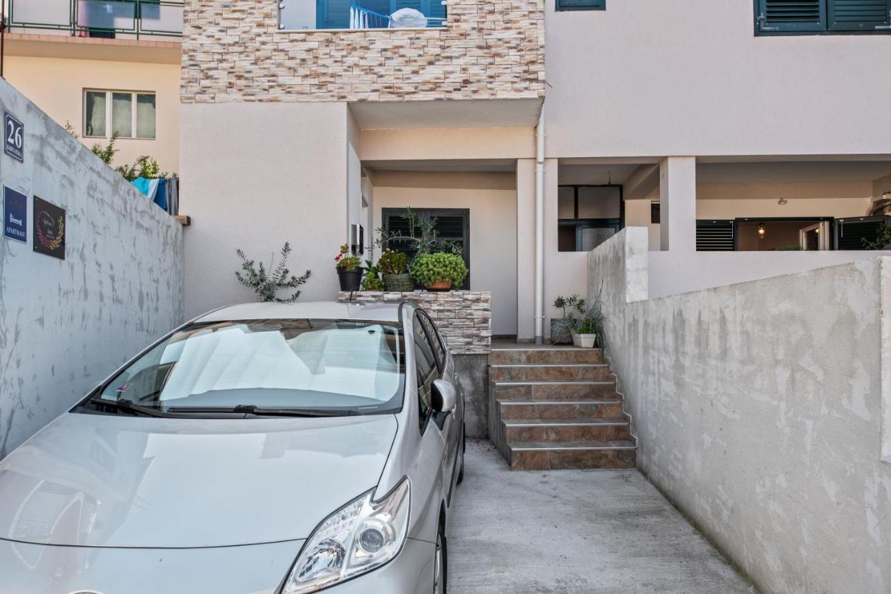 Apartman Kurika ชิเบนิก ภายนอก รูปภาพ